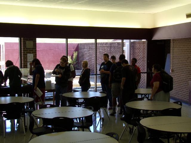 Students lead movement to open gym during lunch