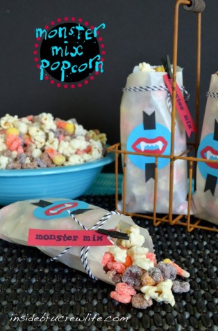 Monster-Mix-popcorn-munch6